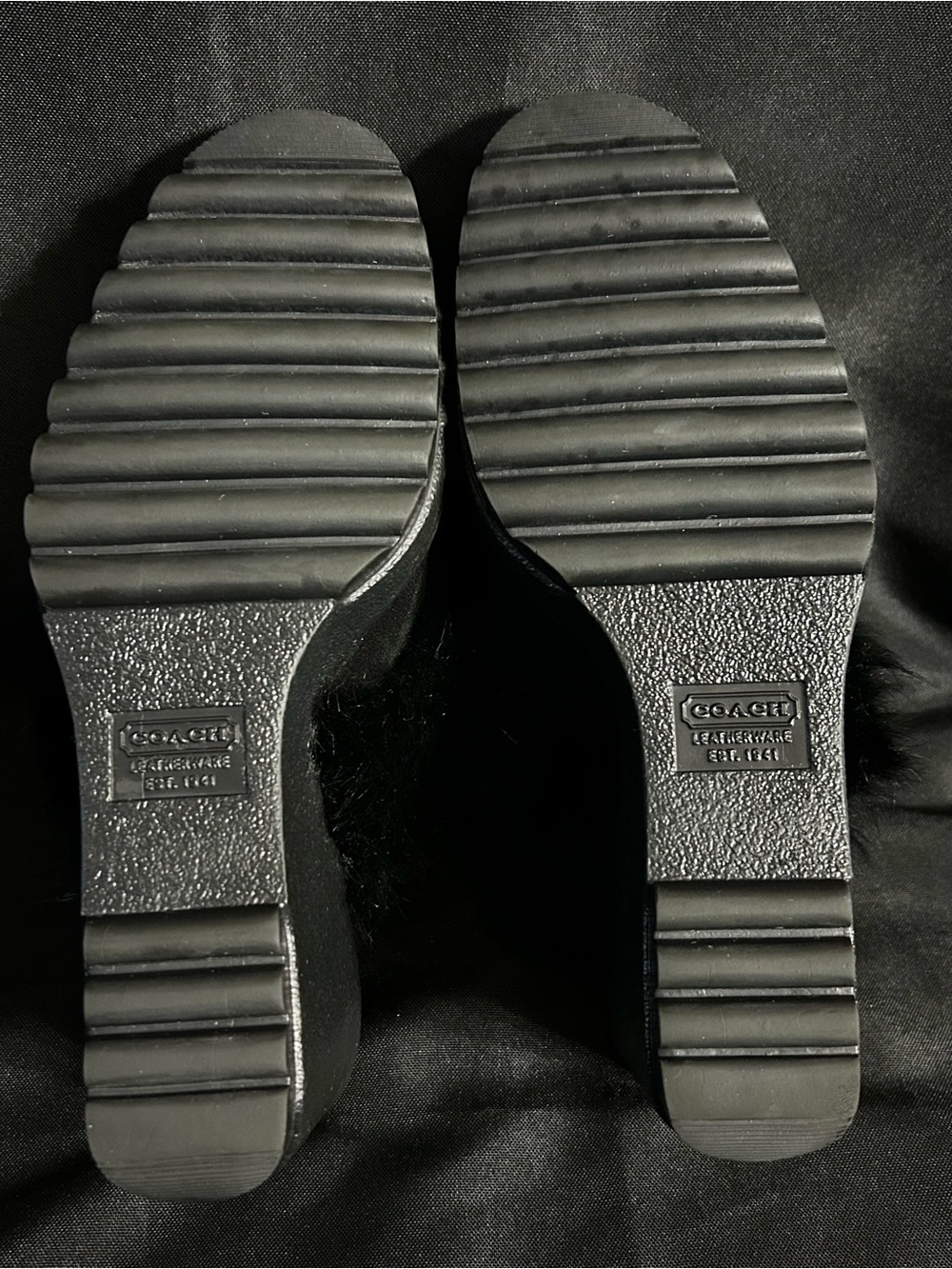 Coach Women’s Vintage Kaela Black Genuine Rabbit Fur Suede Platform Slides 7.5 - Picture 9 of 12